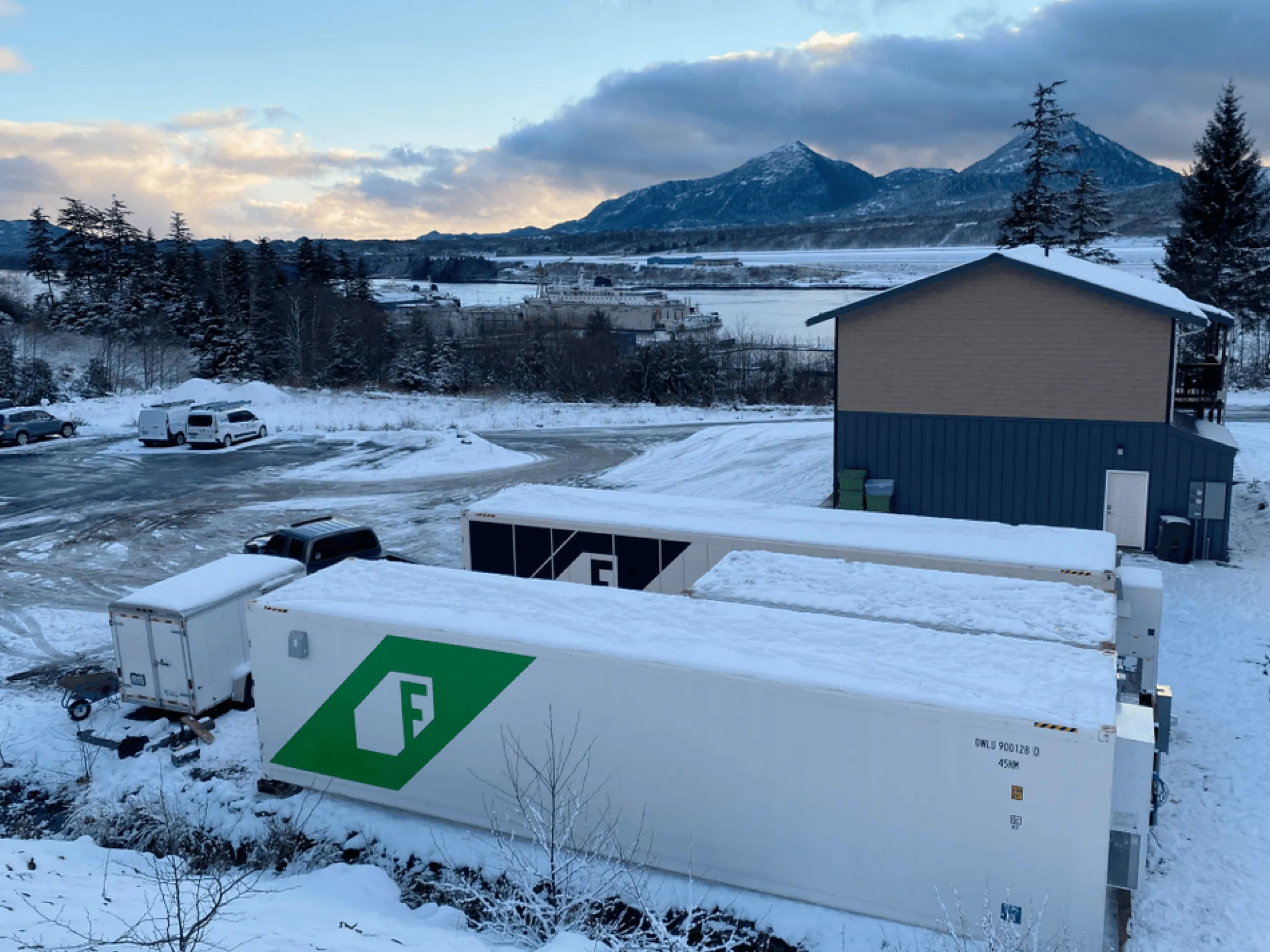 FREIGHT FARMS